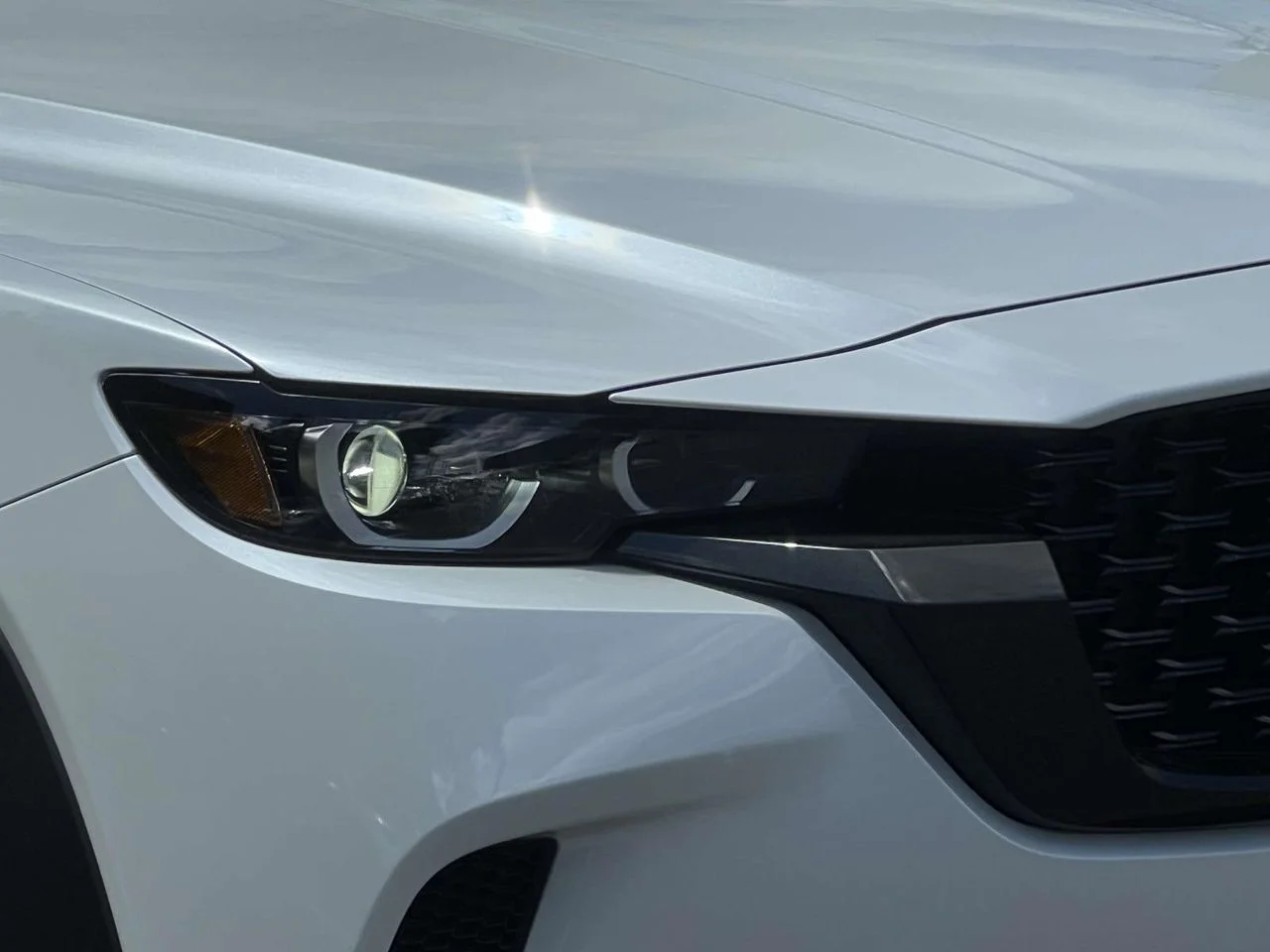Certified Used 2025 Wind Chill Pearl Mazda 2.5 S Premium Plus Package image 20