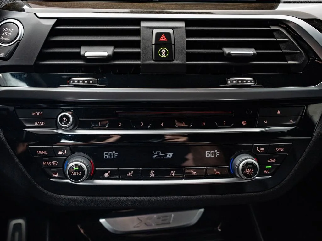 Used 2019 Dark Graphite Metallic BMW xDrive30i image 37