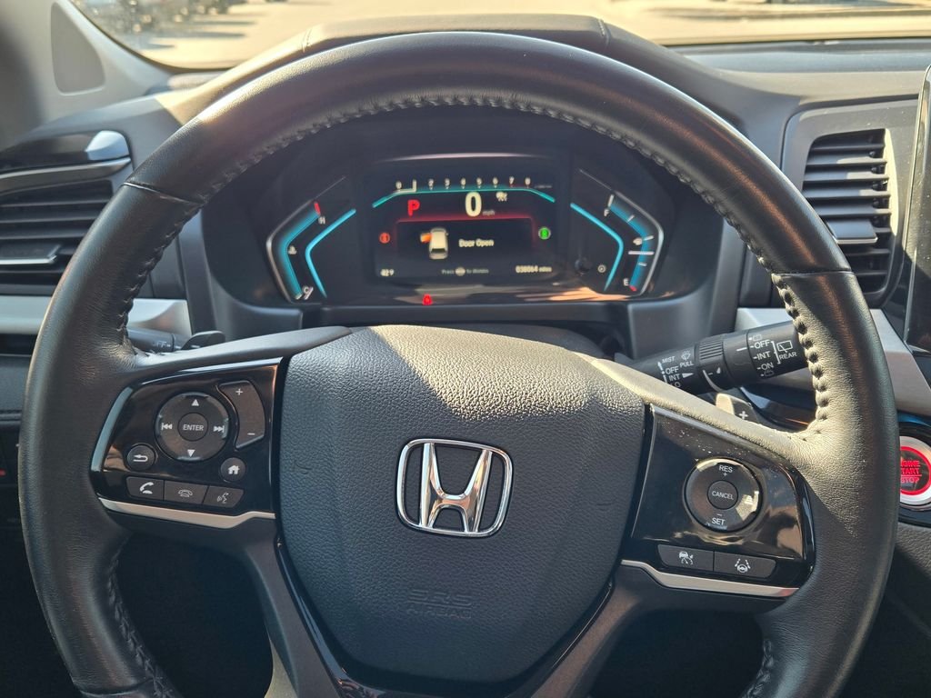 2022 Honda Odyssey Touring - Photo 42
