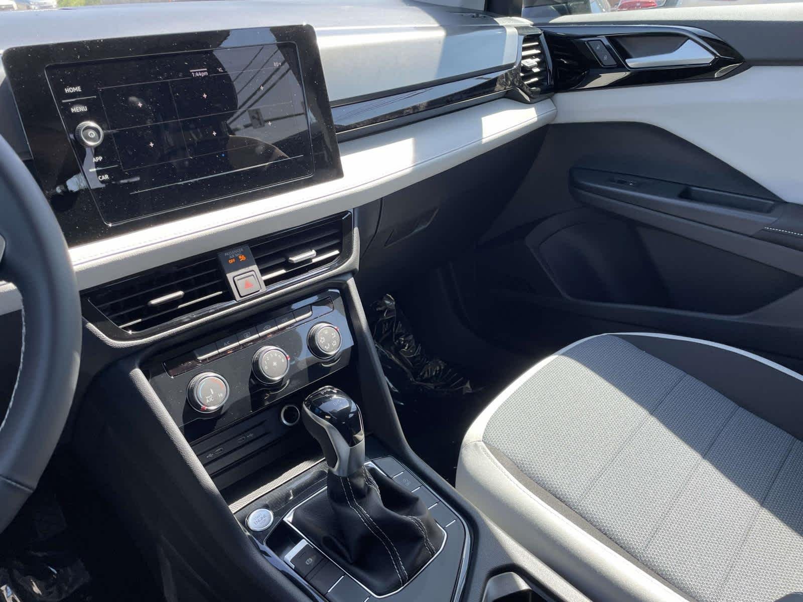 New 2026 Deep Black Pearl Volkswagen S image 27
