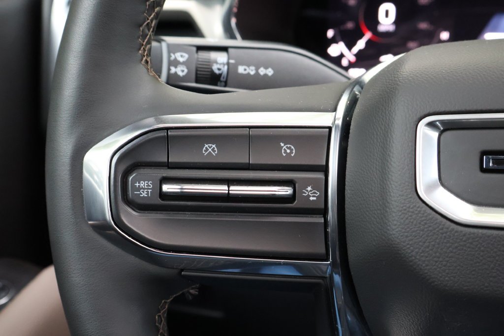 2025 GMC Canyon Denali - Photo 33