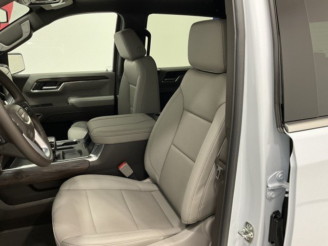 2026 GMC Sierra 1500 SLT - Photo 20