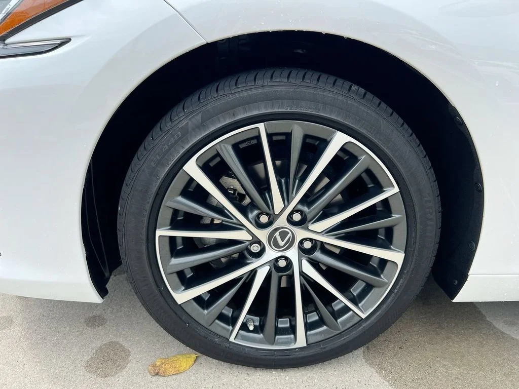 Certified Used 2024 EMINENT WHITE PEARL Lexus 350 image 9