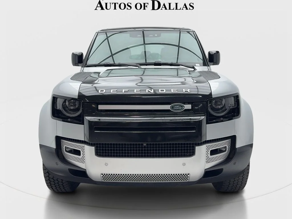 Used 2024 Silver Land Rover S image 3