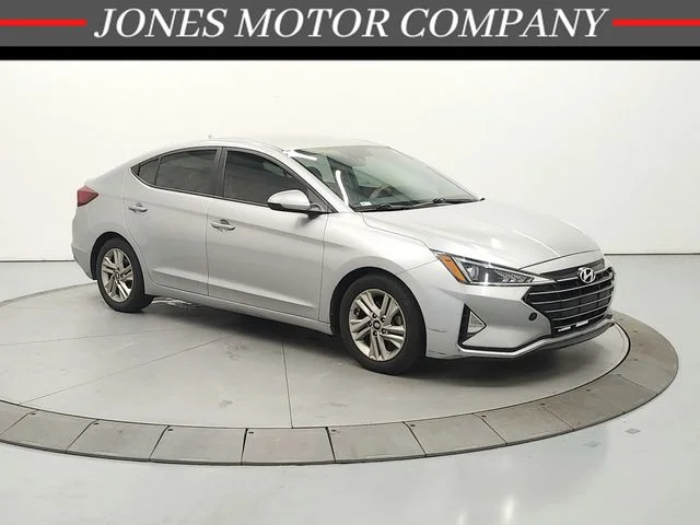 Used 2020 Silver Hyundai SEL image 1