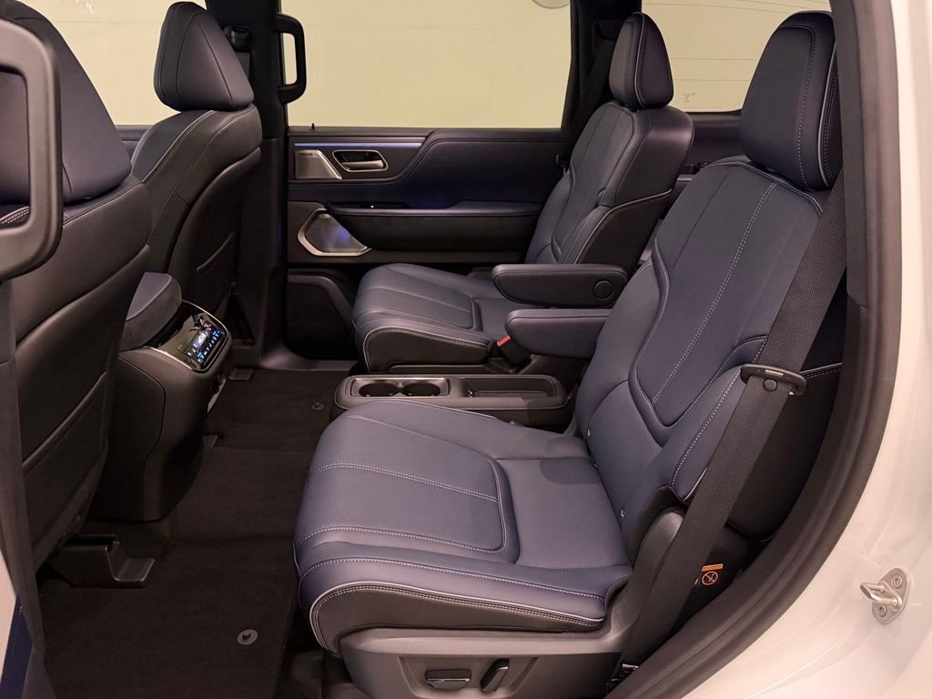 New 2027 RADIANT WHITE INFINITI Sport 4WD image 24