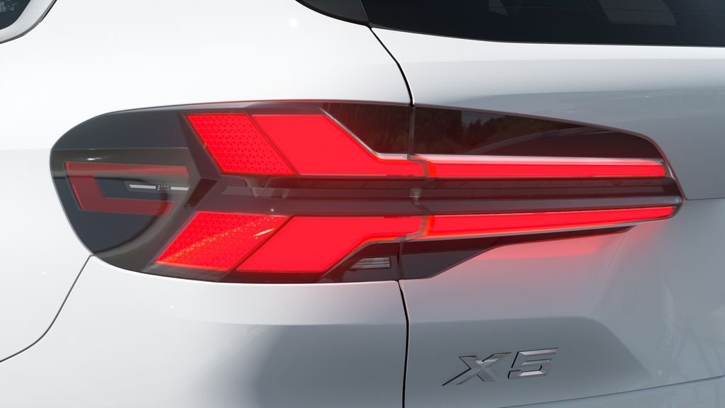 New 2026 Alpine White BMW xDrive40i image 8