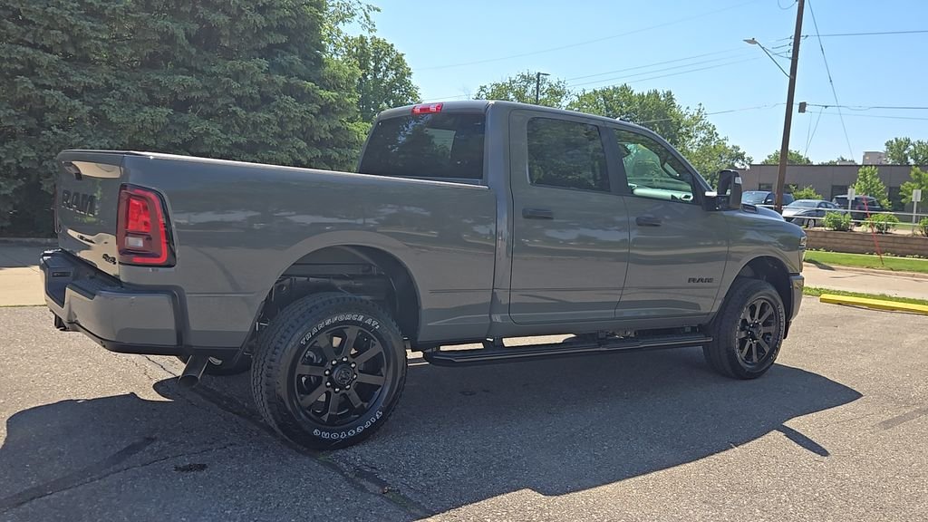 New 2026 Ceramic Gray Clear-Coat Exterior Paint RAM Big Horn image 33