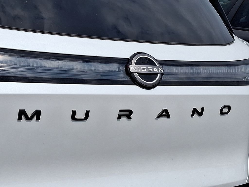 Used 2025 White Nissan SV image 9