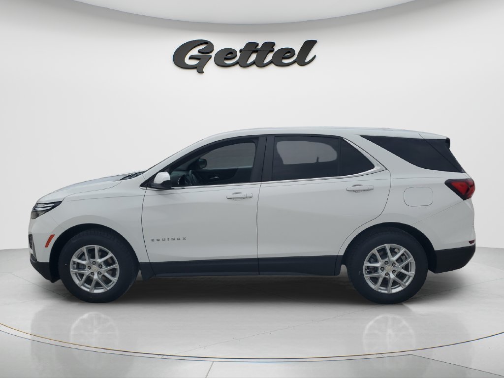 Used 2024 Summit White Chevrolet LT image 8