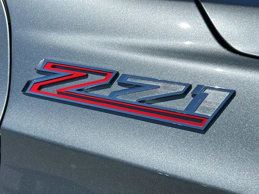 Certified Used 2025 Gray Chevrolet Z71 image 33