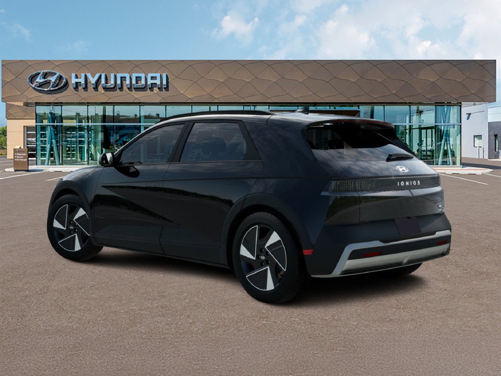 New 2027 Black Hyundai SEL image 4
