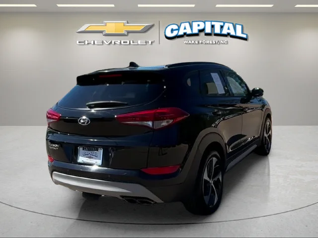 Used 2018 Black Hyundai Value image 6