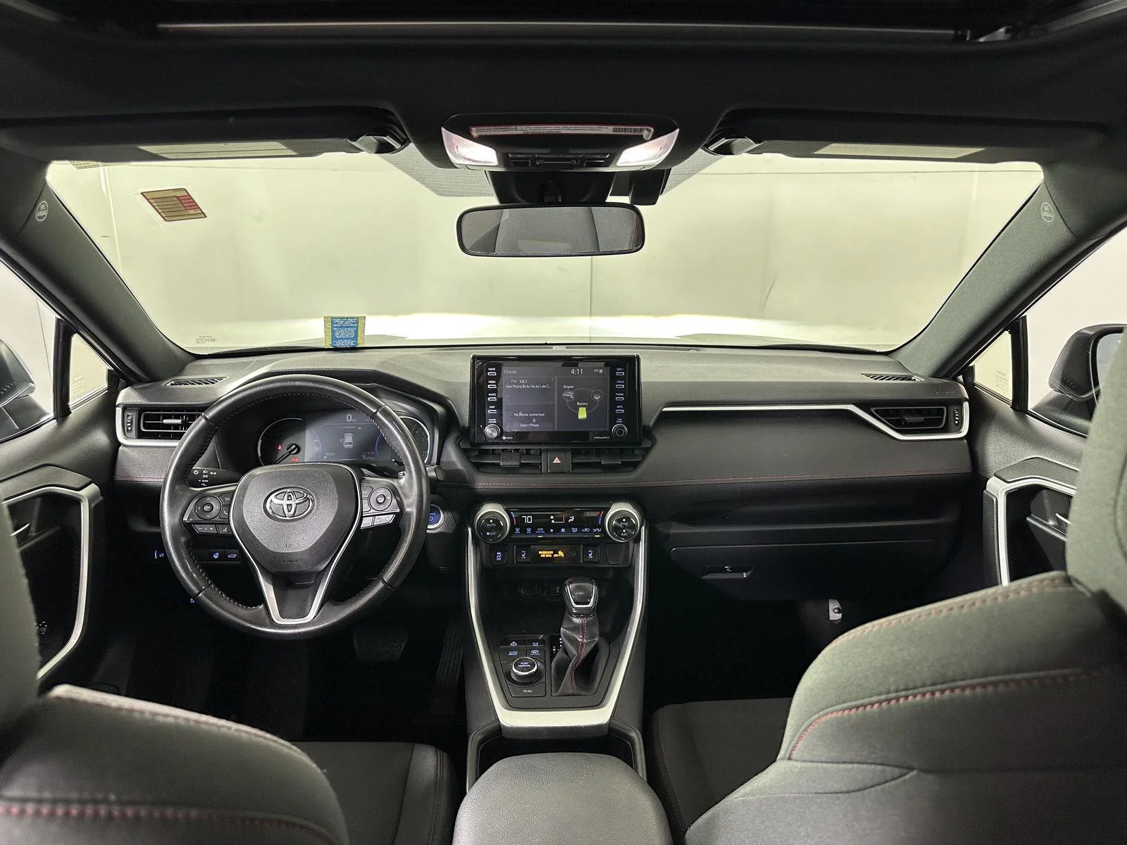Used 2022 Magnetic Gray Metallic Toyota SE image 42