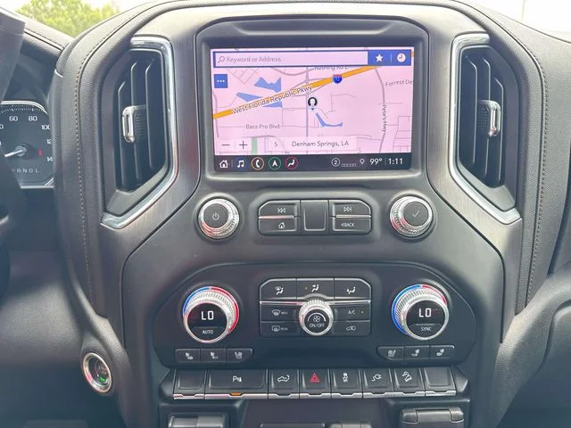 Used 2022 Black GMC AT4 image 31