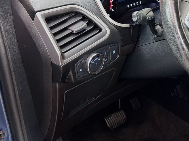Used 2019 Blue Ford SEL image 10