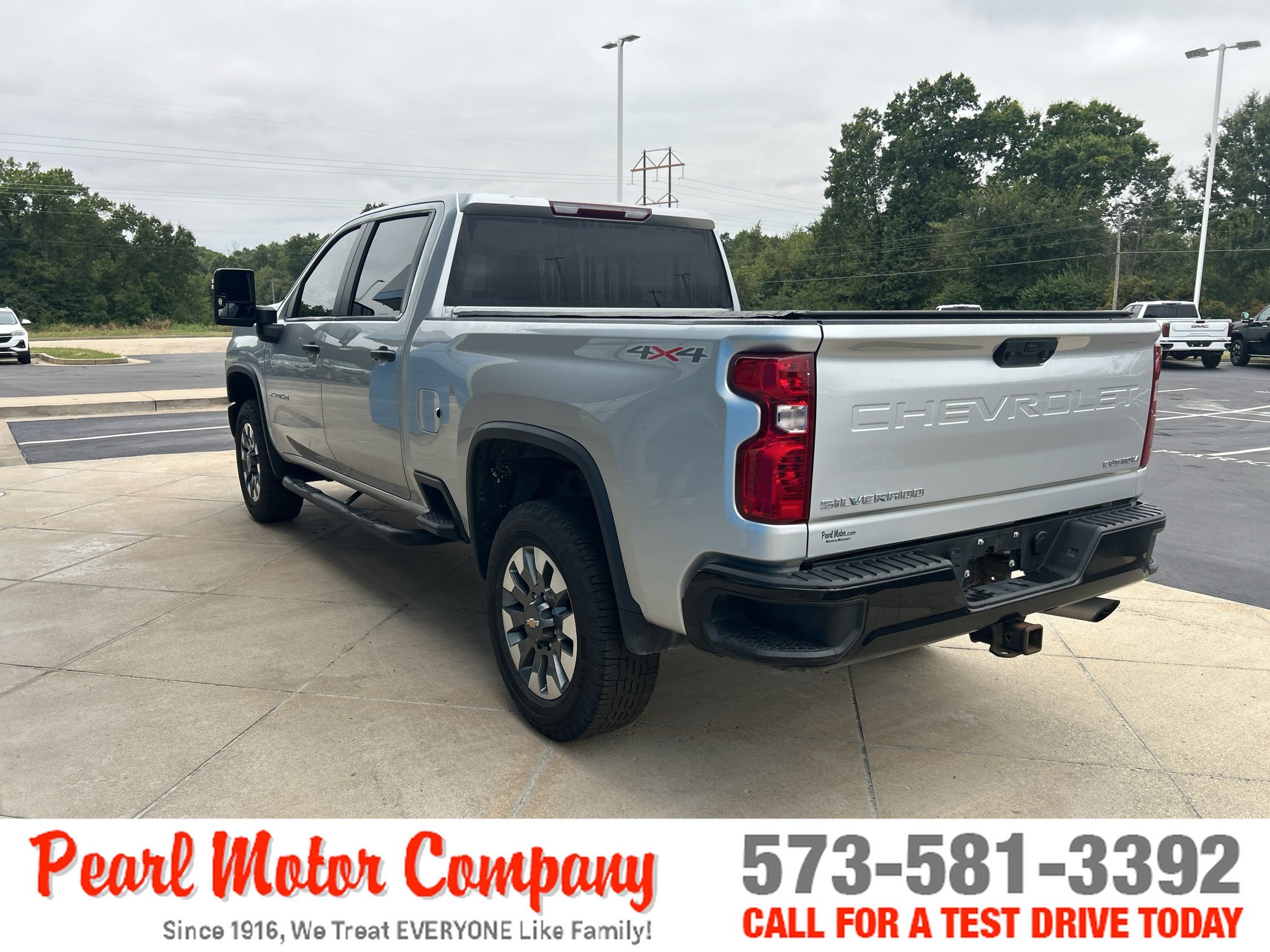 2022 Chevrolet Silverado 2500HD Custom - Photo 6