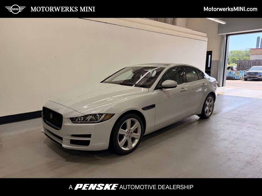 2018 Jaguar XE 25t Prestige AWD's photo