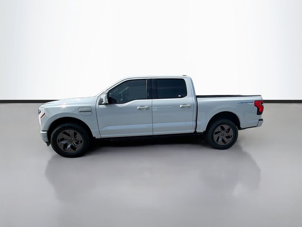 Used 2023 Avalanche Ford Lariat image 8