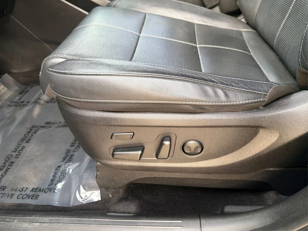 Used 2020 Dark Moss Kia SX image 20