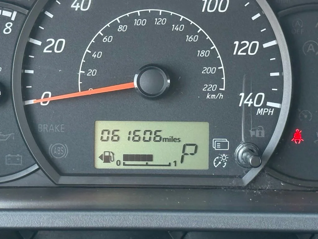 Used 2020  Mitsubishi LE image 15