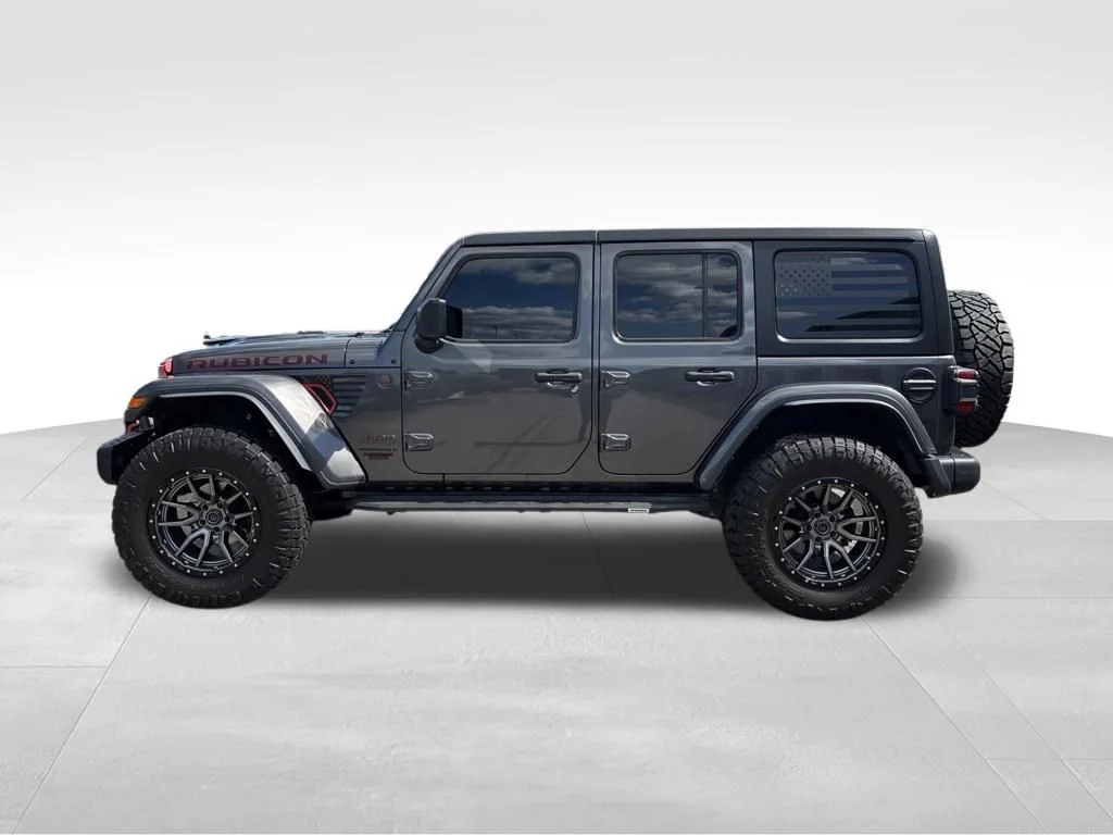Used 2023 Gray Jeep Rubicon image 2