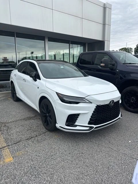 Used 2024 White Lexus 500h F SPORT Performance image 1