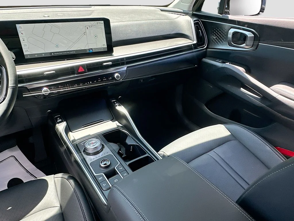 New 2026 Mineral Blue Kia EX image 25