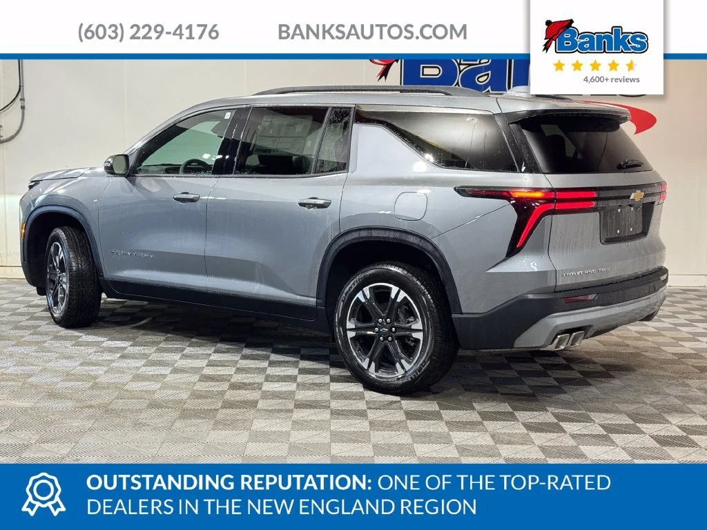 2027 Chevrolet Traverse LT - Photo 6