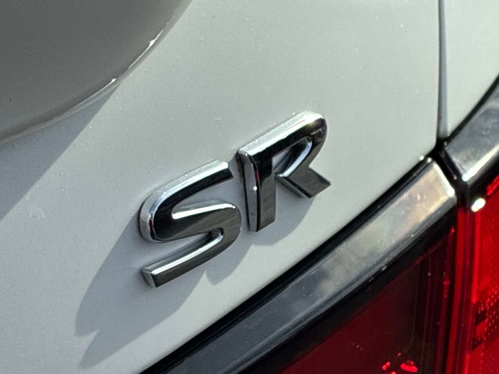 Used 2023 White Nissan SR image 11