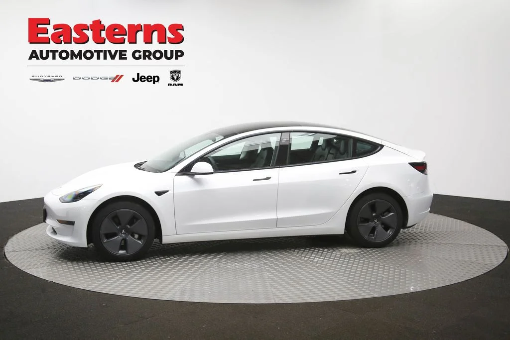 Used 2023 White Tesla Base image 57
