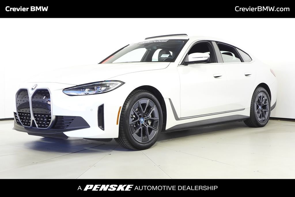 2023 BMW i4 eDrive40's photo