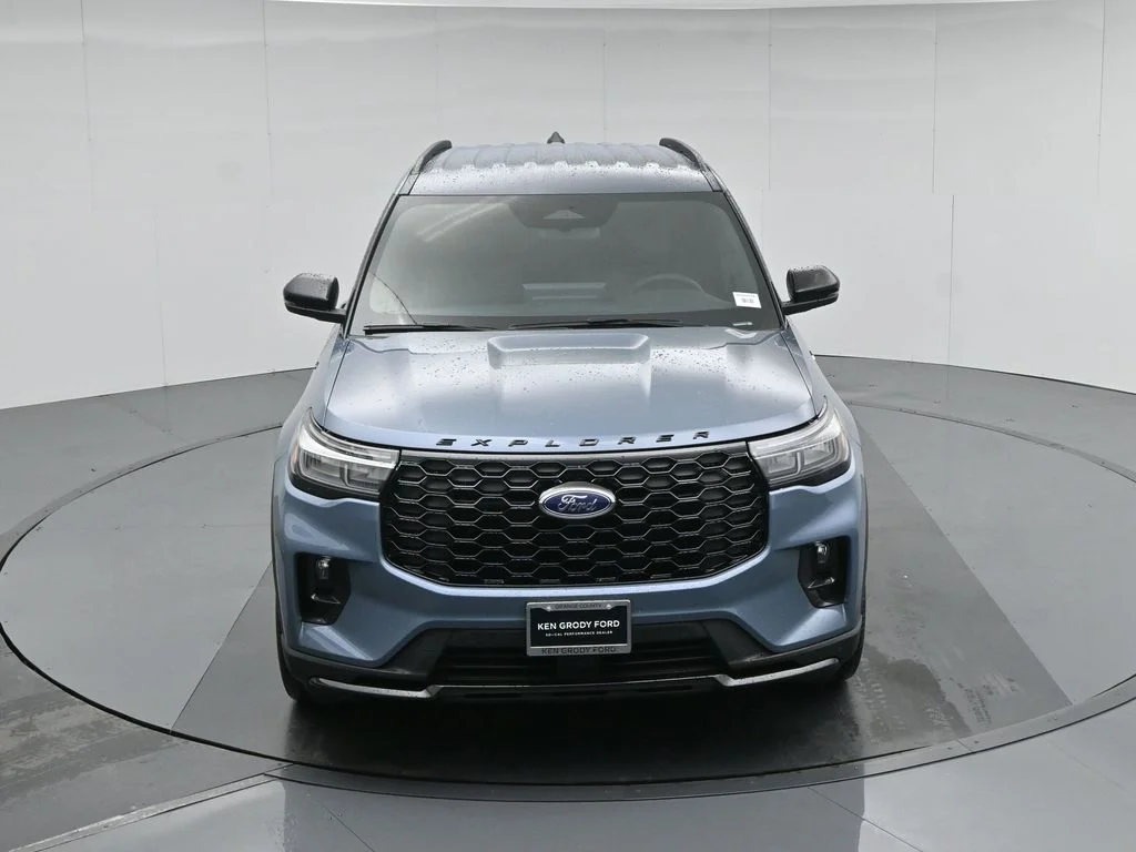 New 2026 Vapor Blue Metallic Ford ST-Line image 37