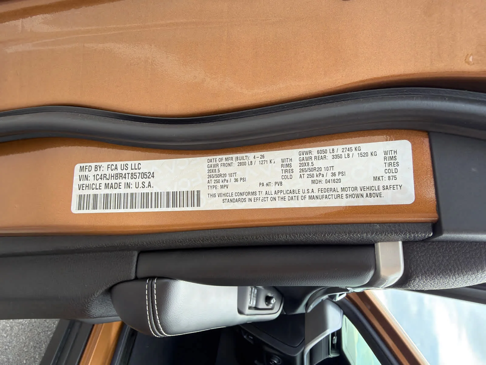 New 2026 Copper Shino Metallic Clear-Coat Exterior Paint Jeep Limited image 30