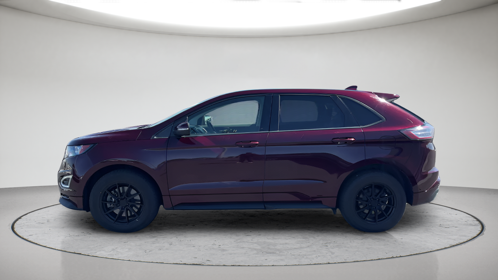 Used 2018 Red Ford Sport image 9