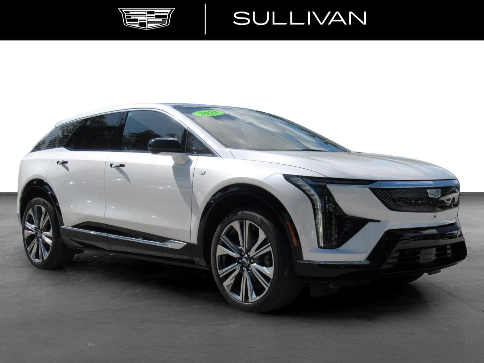 Used 2025 White Cadillac Luxury 2 image 1
