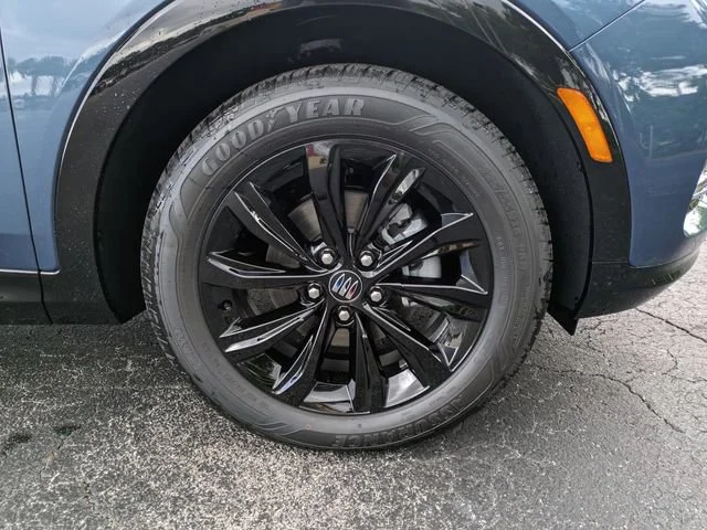 2026 Buick Envista Sport Touring - Photo 10