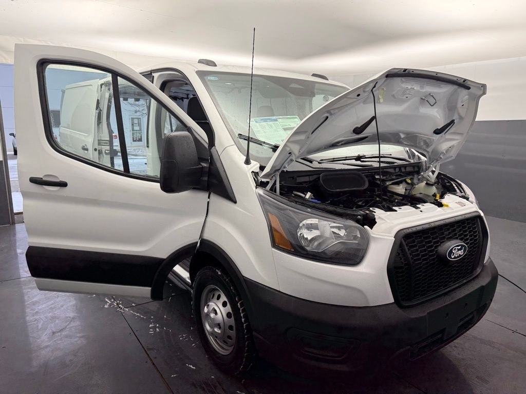 New 2026 Oxford White Ford Cargo Van image 15