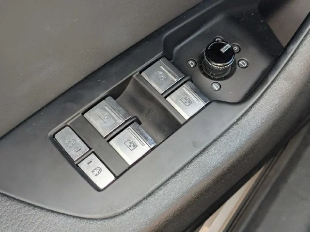 Used 2019 Silver Audi 2.0T Premium image 20