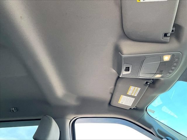 Used 2017 Caribou Metallic Ford XL image 22