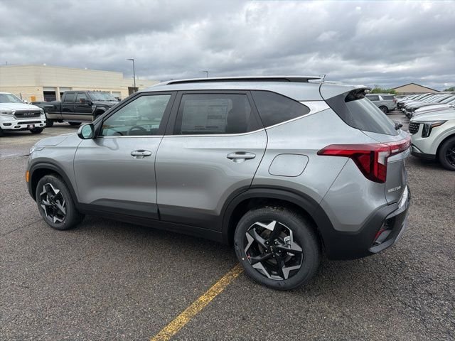 New 2026 Gray Kia EX image 5