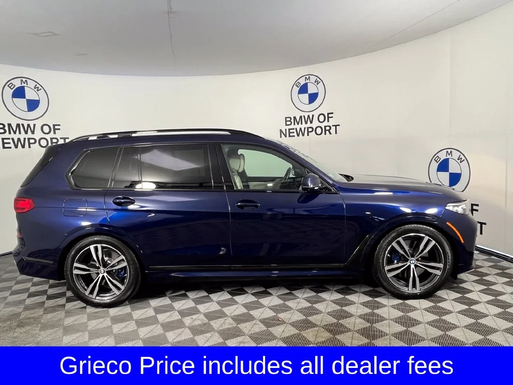 Used 2021 Blue BMW xDrive40i image 11