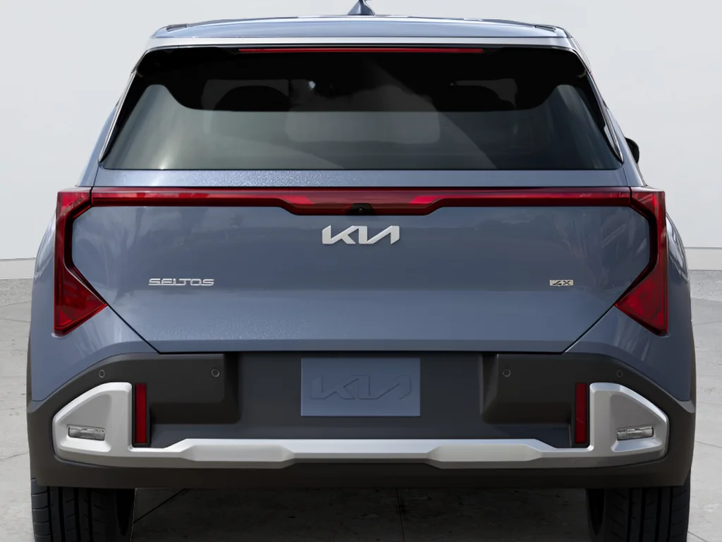 New 2027 Pale Gray Kia S image 4