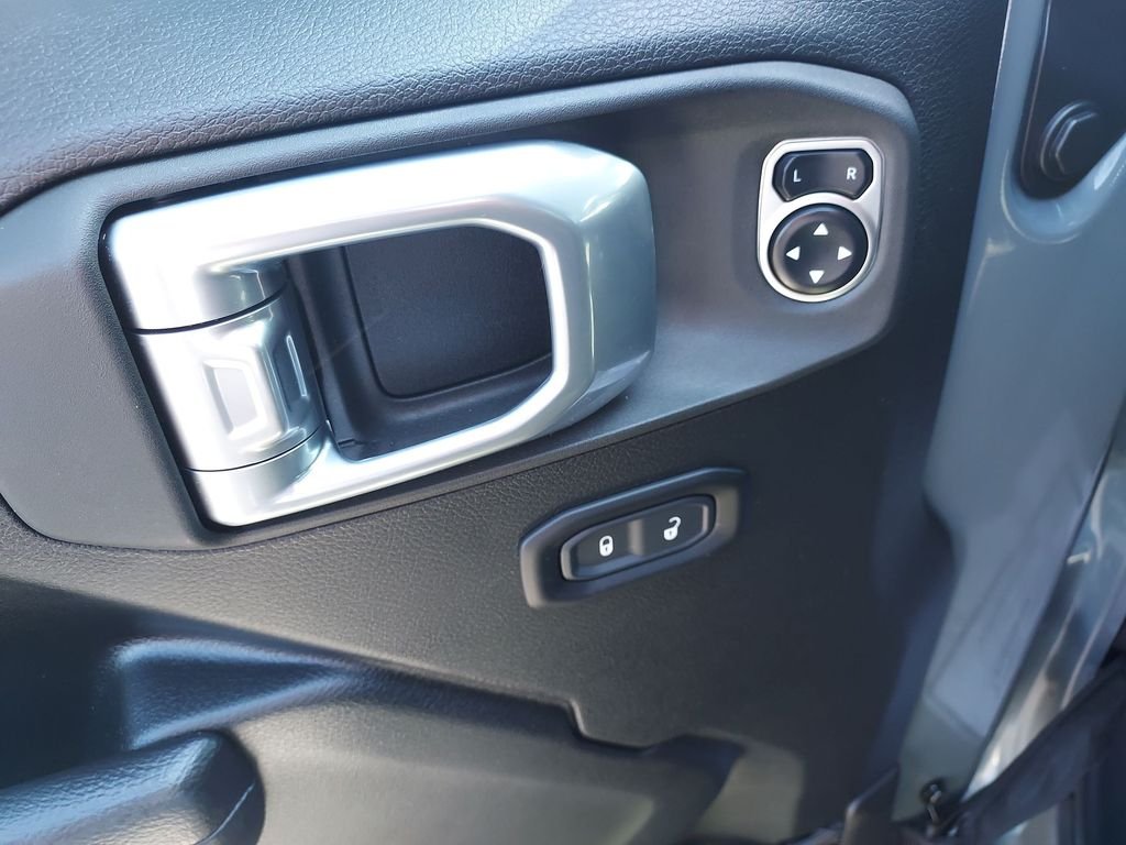 Used 2024 Gray Jeep Sport image 19