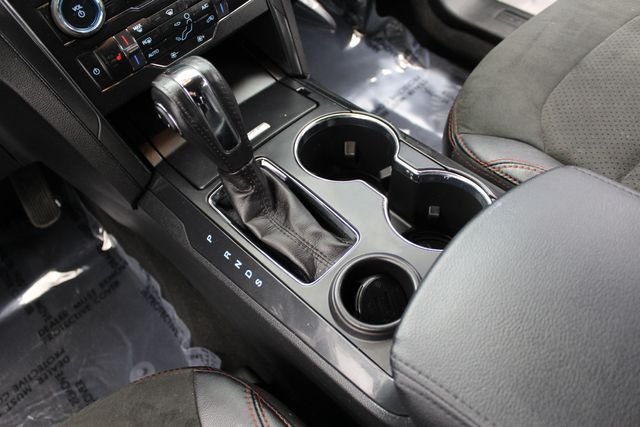 Used 2018 White Platinum Tri-Coat Metallic Ford XLT image 23