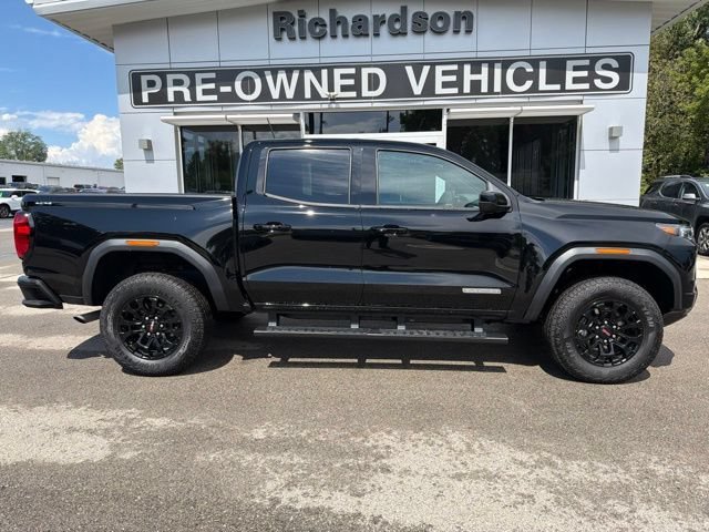 Used 2026 Onyx Black GMC Elevation image 2