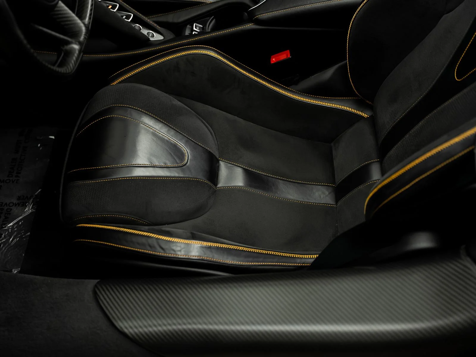Used 2022 Orange McLaren Performance image 42