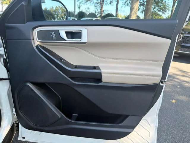 Used 2020 White Ford XLT image 14