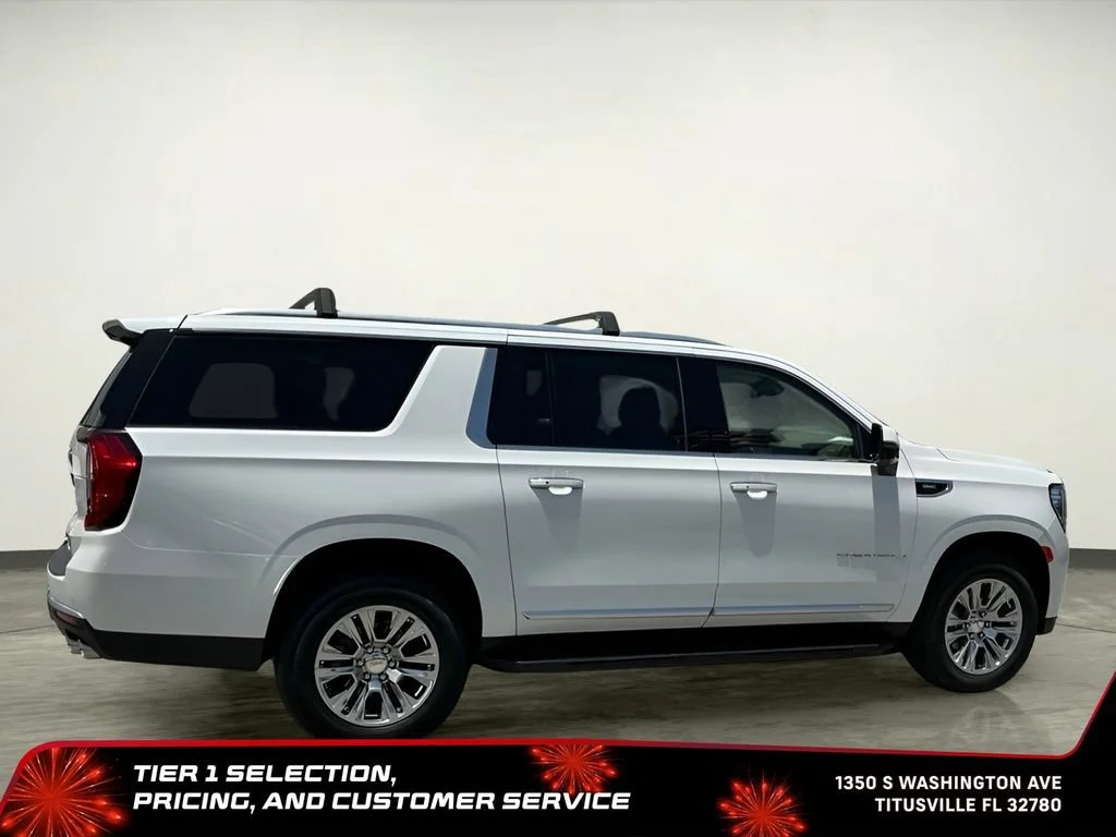 Used 2024 White Frost Tricoat GMC Denali image 10
