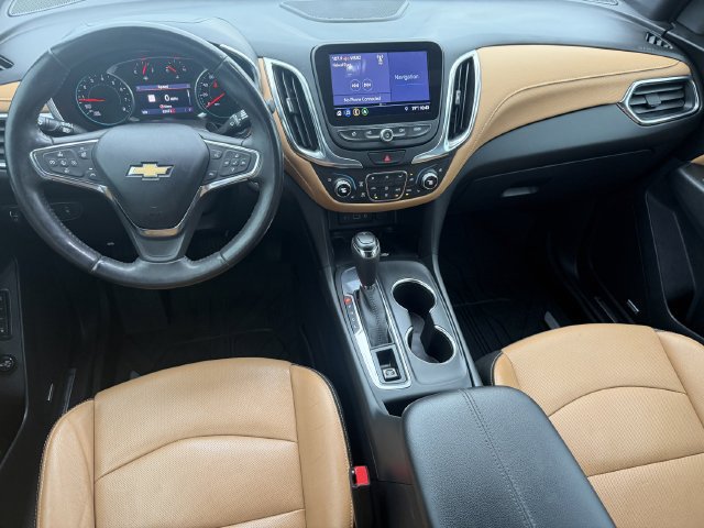 Used 2021 IRIDESCENT PEARL TRICOAT Chevrolet Premier image 14
